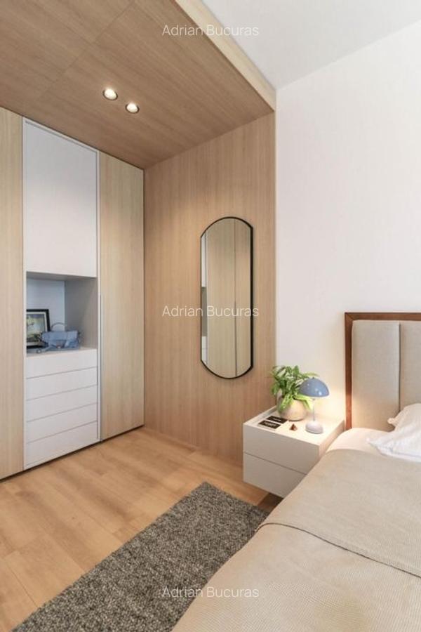 3 Camere Lux ! - 12 3 Camere Lux ! - 12