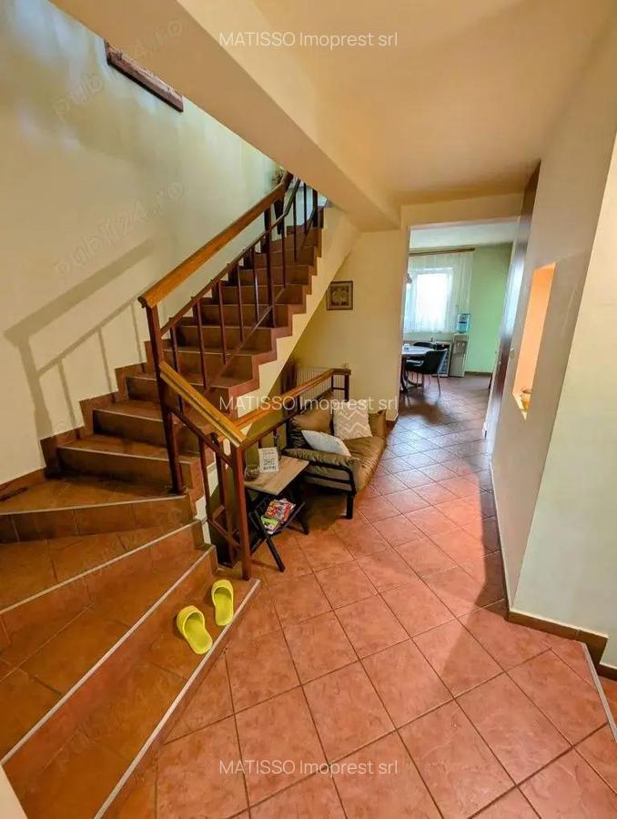 Casa cu 6 camere, 600 mp teren, zona Fratelia, limita cu Girocului - 6