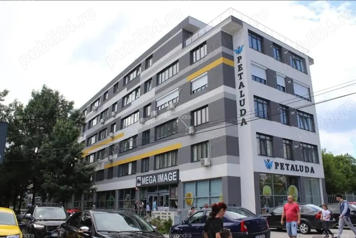 Vand ap. 3 cam bloc nou 1 Decembrie metrou - 1