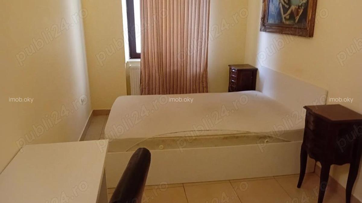 Vanzare ap 2 camere in casa (zona p-ta catedralei) - 4