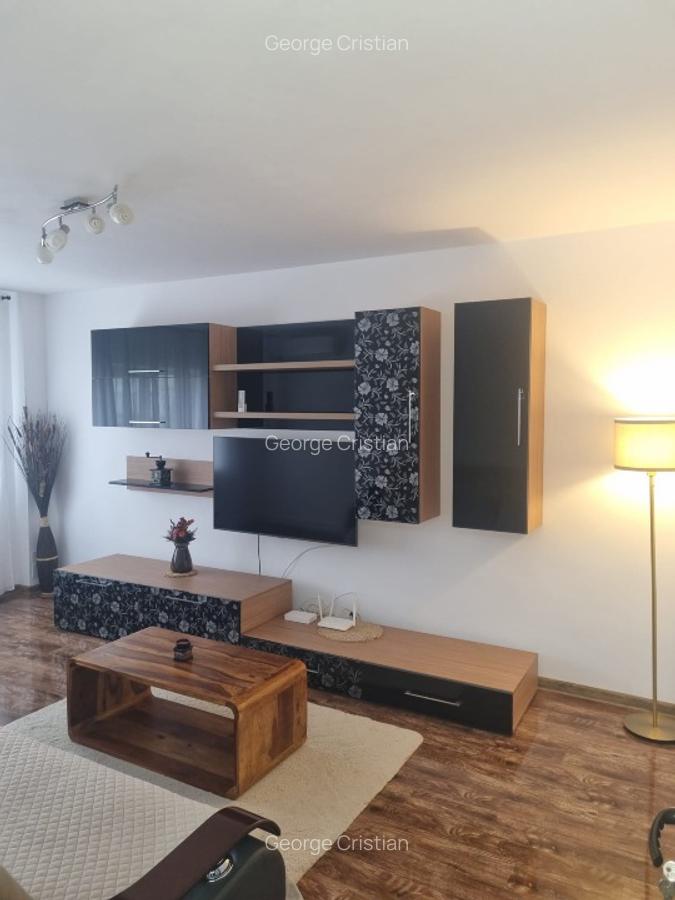 Apartament 2 camere decomandat - 1