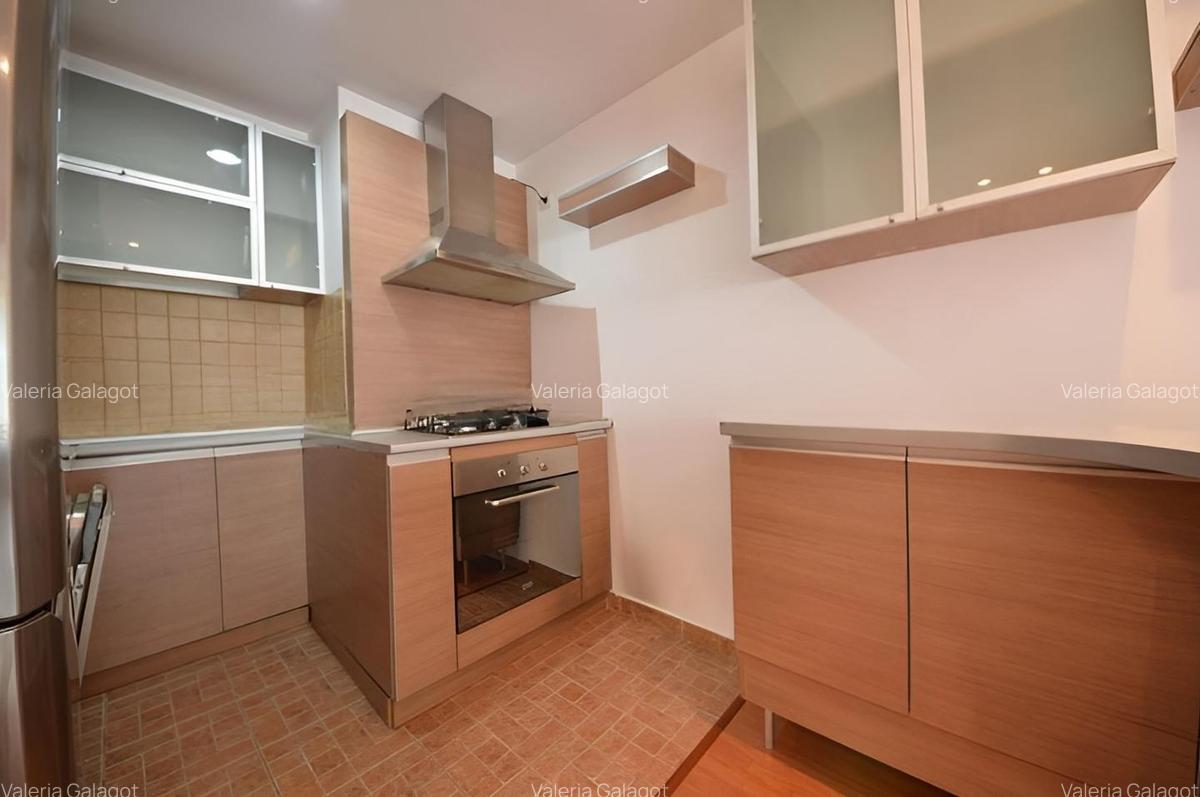 Apartament cu 3 camere decomandat în Herăstrău - 13
