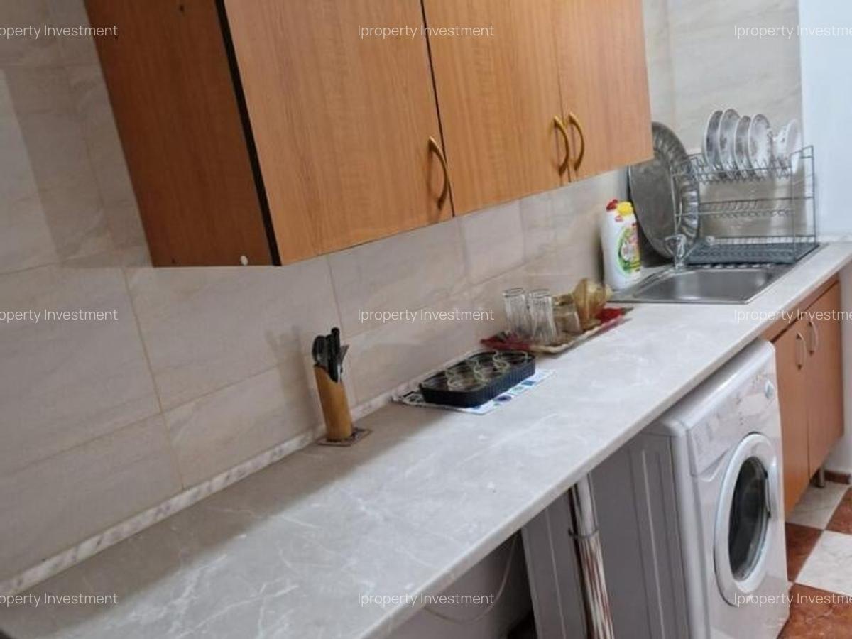 Garsonieră decomandată, mobilată în Vitan - 7
