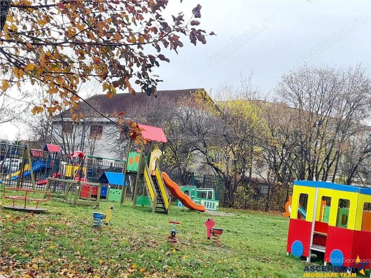 Cartierul Florilor, imobil renovabil, etaj intermediar, zona linistita, Brasov - 9