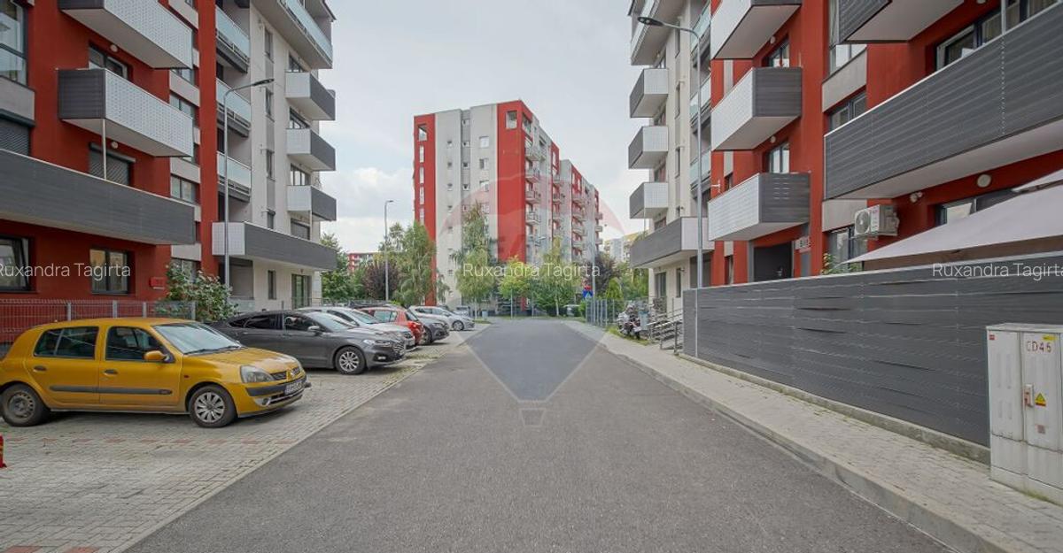 Garsoniera spa?ioasa cu priveli?te Avantgarden etaj i... - 13