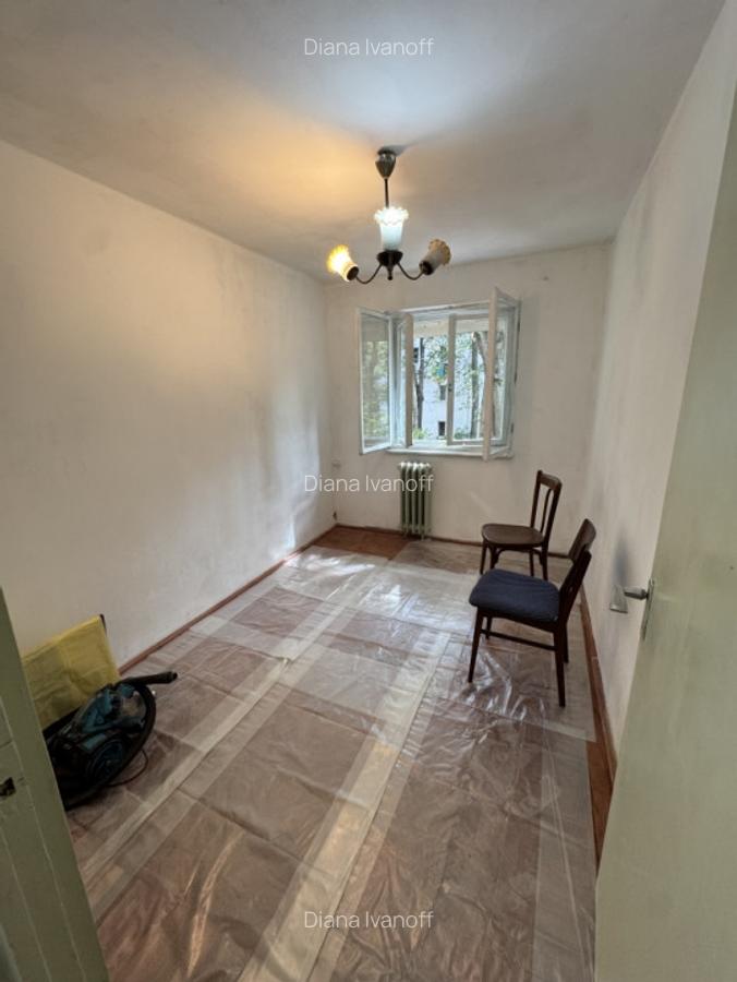 Apartament 3 camere, cf 3, etaj 1, Vest - 8 Apartament 3 camere, cf 3, etaj 1, Vest - 8