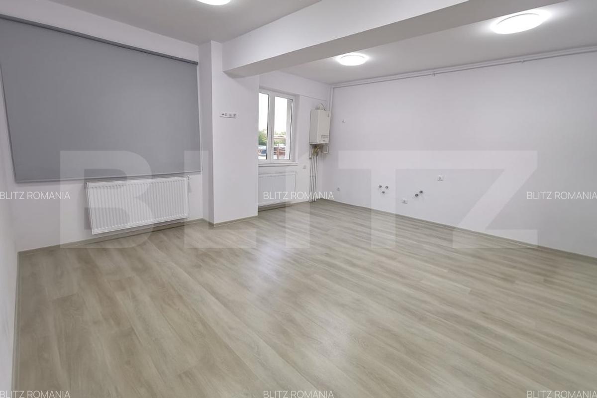 Apartament 2 camere ,loc de parcare + boxa , zona 9 mai - 1