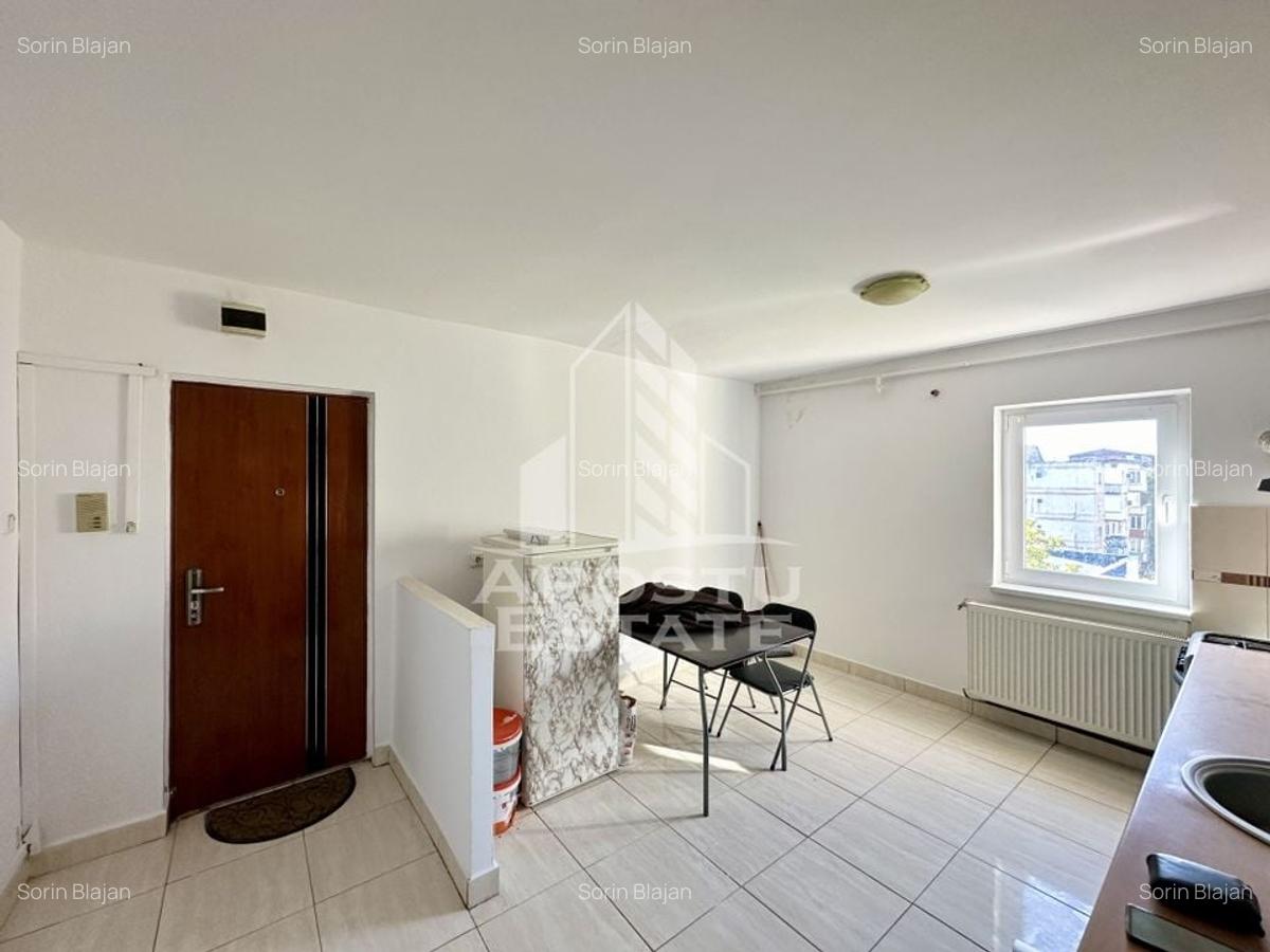 Apartament cu 2 camere in zona Lipovei - 4