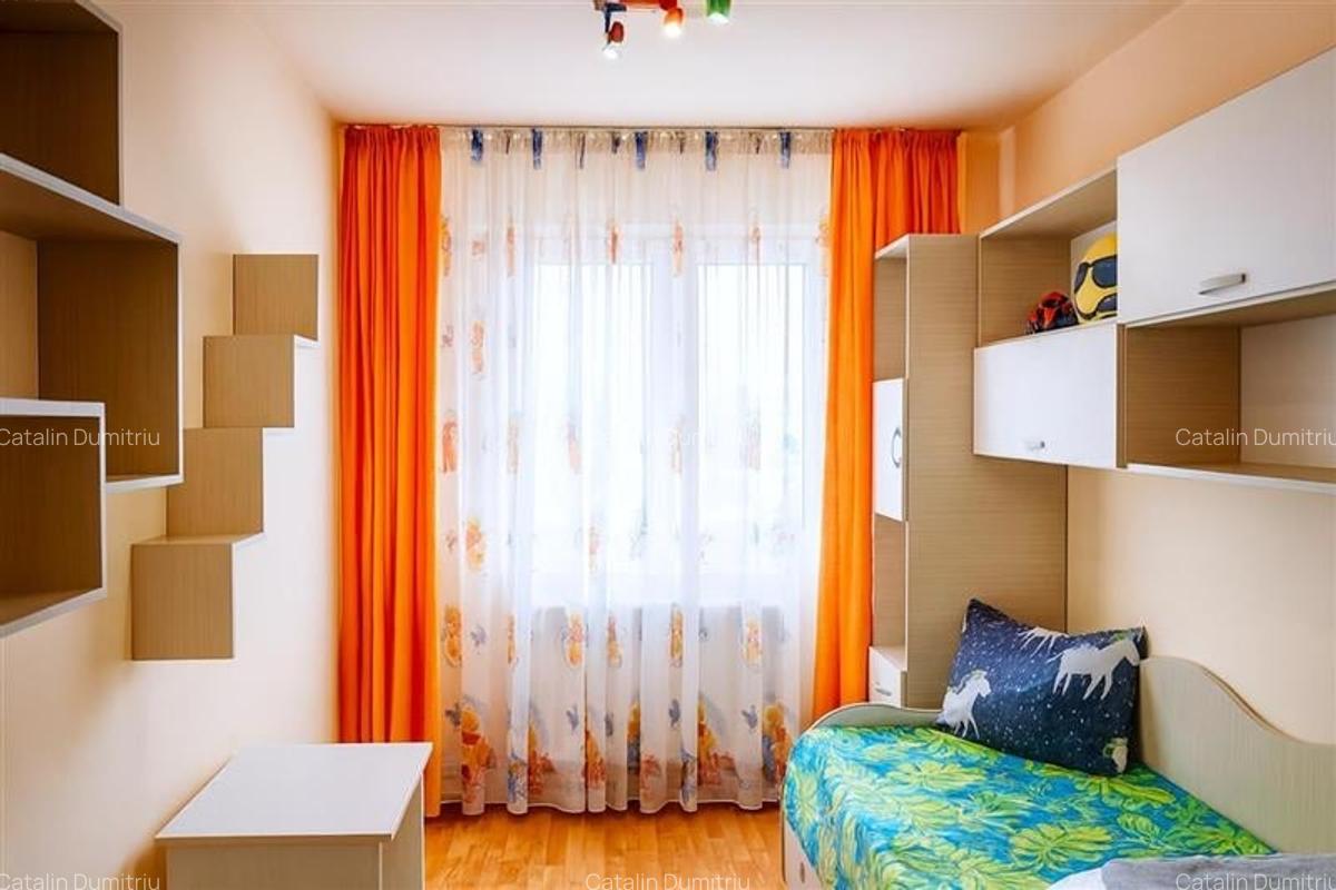 Apartament 3 camere,decomandat,cu balcon, etaj2,Central,Sacele,Brasov - 2