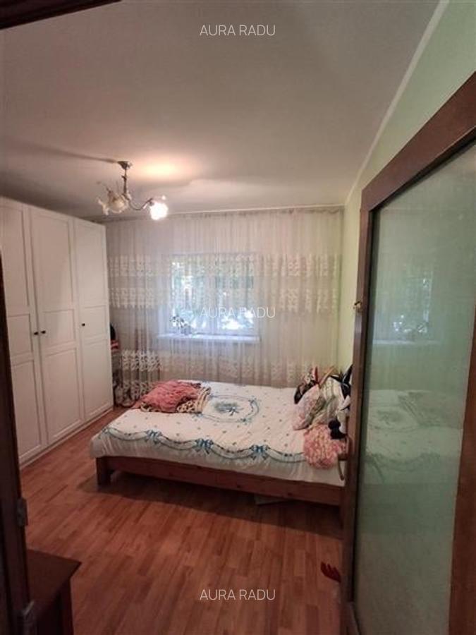 Apartament cu 3 camere decomandat în Doamna Ghica - 10