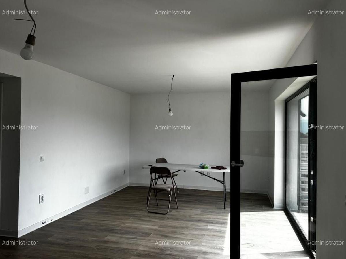 Corp de casa constructie NOUA Codlea,PARTER ,curte proprie. - 3