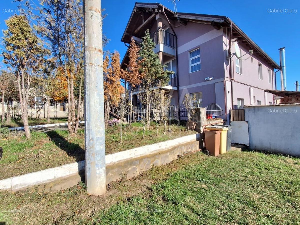 Pensiune 8 camere cu restaurant - Viile Sibiului - 2