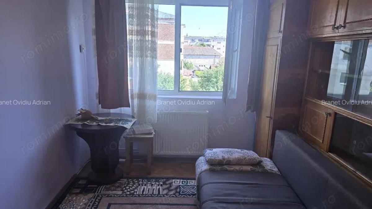 Vand garsoniera cu 2 camere in Deva, zona Gojdu (str. Viitorului), etaj 3, mobilat - 15