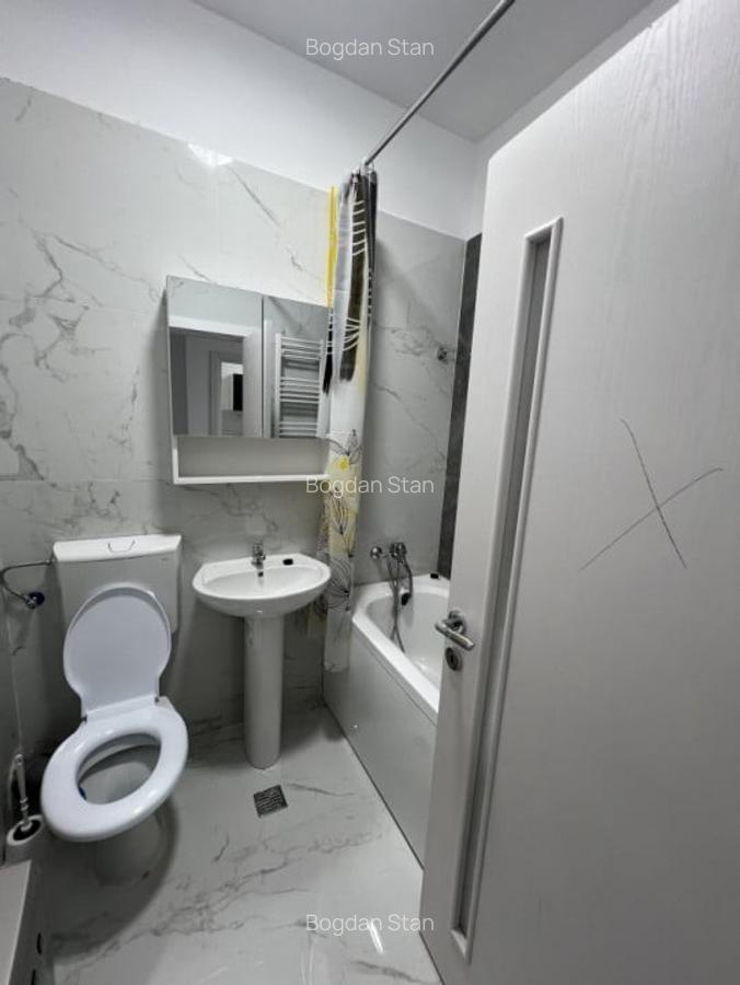 Inchiriere Garsoniera  Militari Residence - 5
