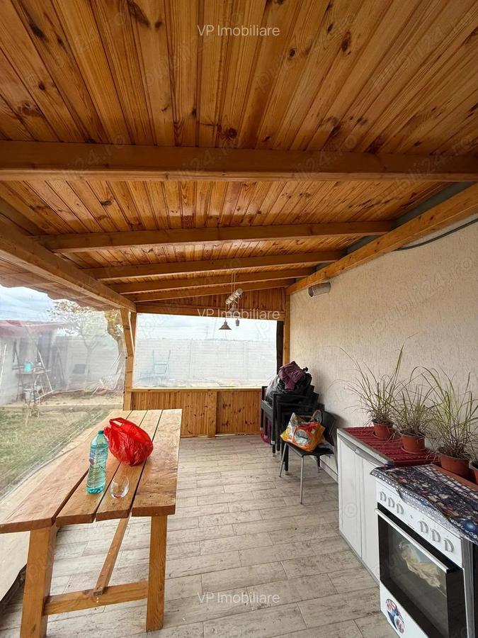 Casa pe parter Clinceni , str Ortansei , teren 640 mp. - 11