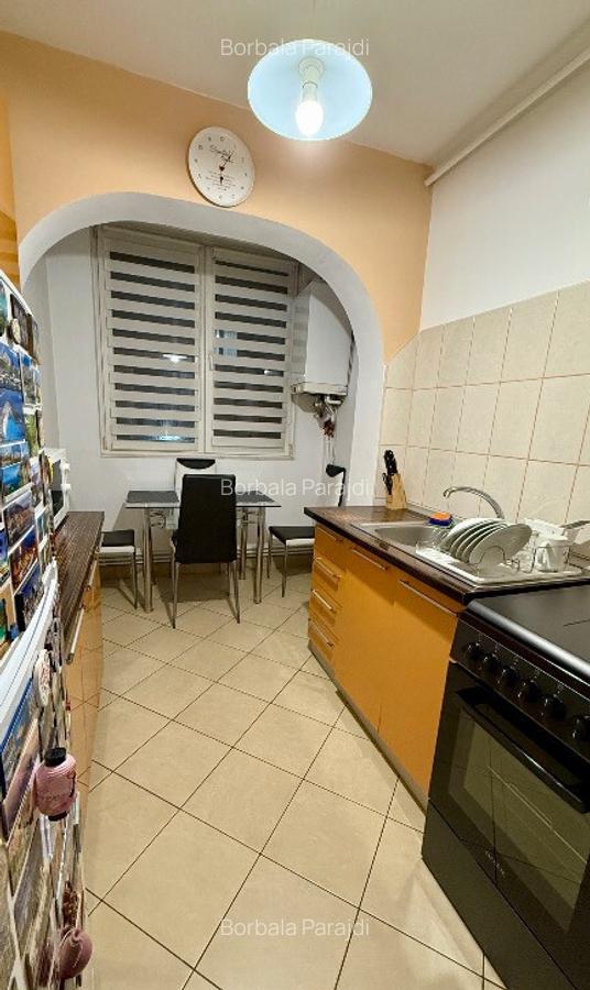 Vand apatament 3 camere - Targu Mures, zona Dambu Pietros - 8