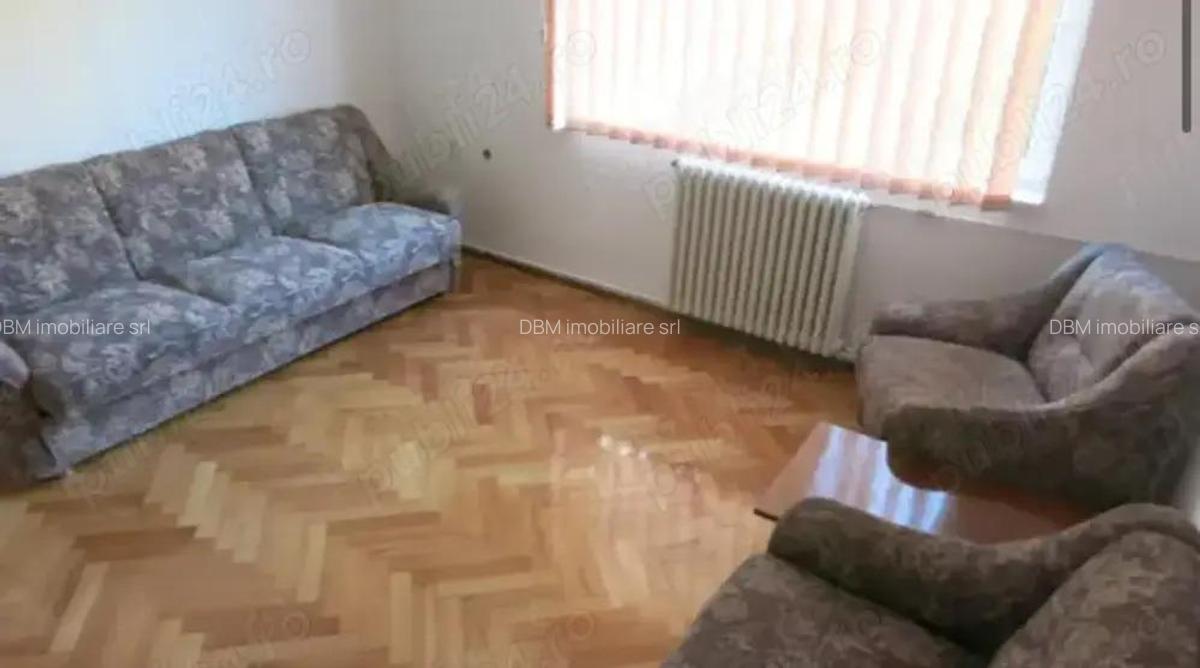 De vanzare apartament 3 camere central Pia?a 700 - 3