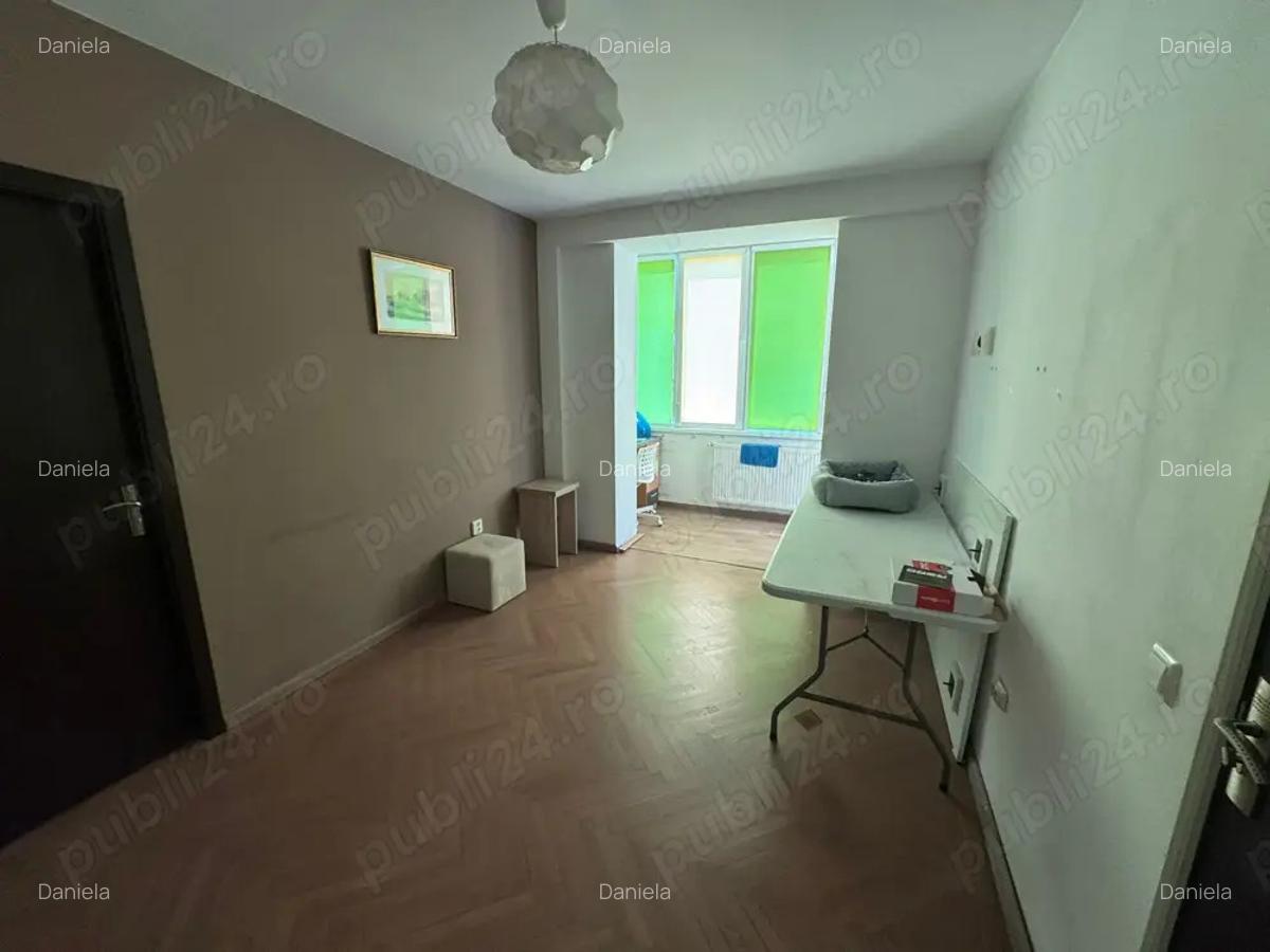 Apartament 3 camere de inchiriat Centrul Civic Brasov - 4