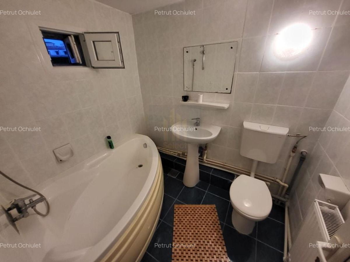 Casa 2002 | 4 Camere | Vanzare | Renovata *Armeneasca* - 12