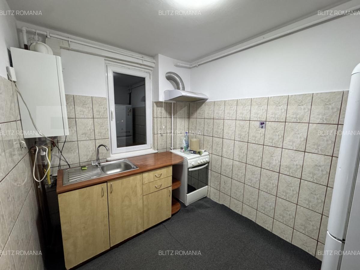 Apartament 2 camere, 50 mp, zona Hotel Rocca - 8
