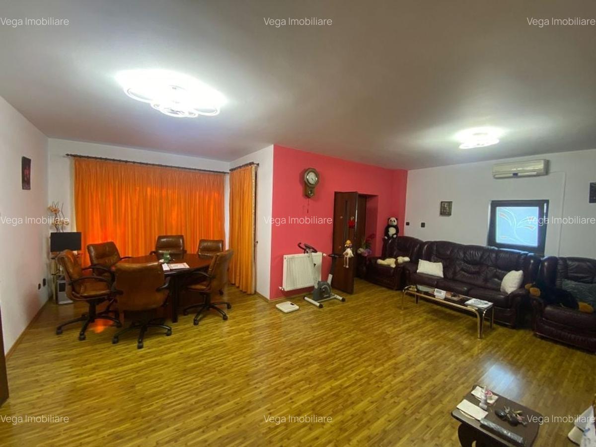 Vila deosebita de vanzare in Fundeni - Dobroesti - 7