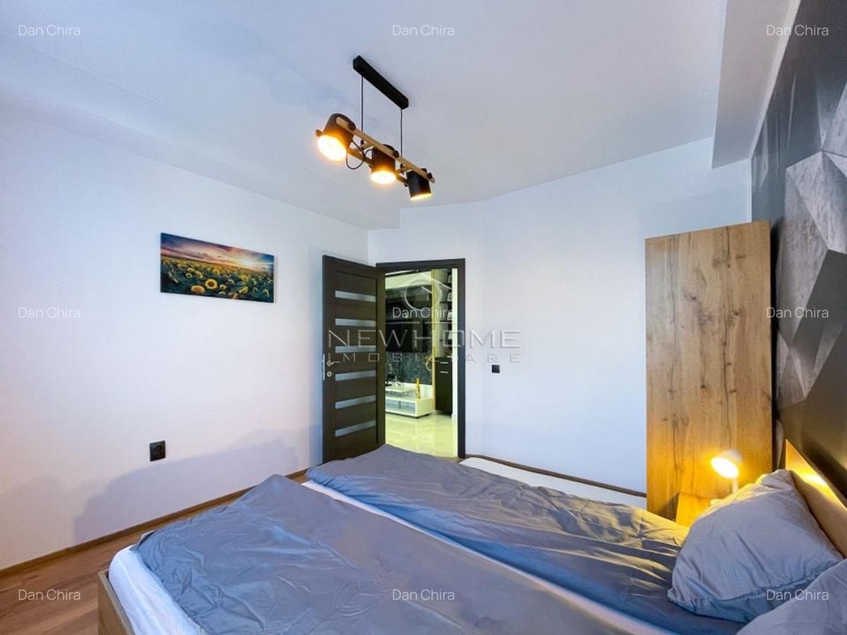 Apartament de închiriat cu 3 camere,  zona Iris - 2
