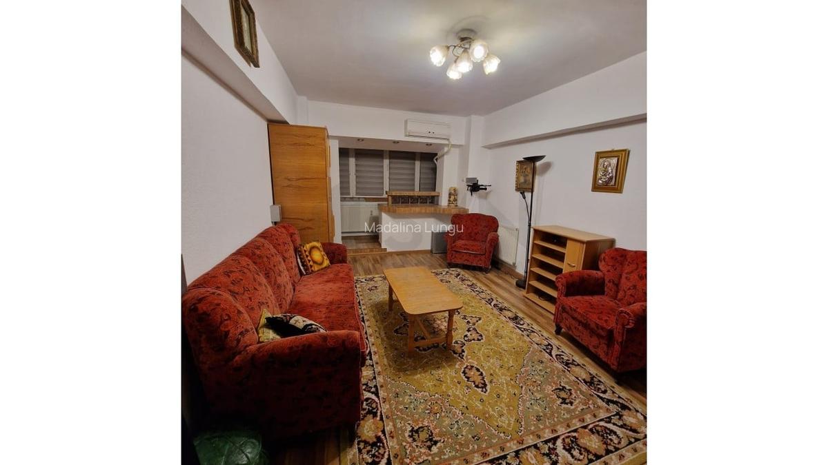 Apartament cu 3 camere semidecomandat în Titulescu - 16