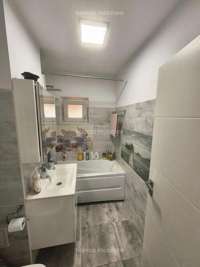 Vand apartament 3 camere Piata Sud - 9