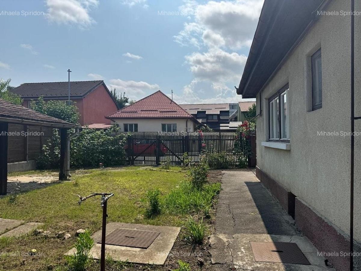 CASA CU POTENTIAL IN CARTIERUL FLORILOR - 3