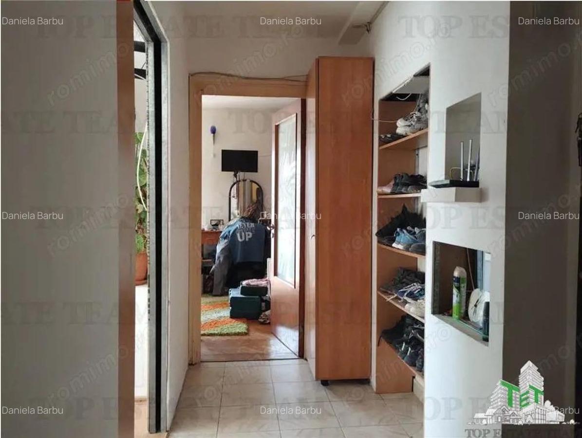 Apartament spatios 2 camere decomandate de vanzare Berceni - 2