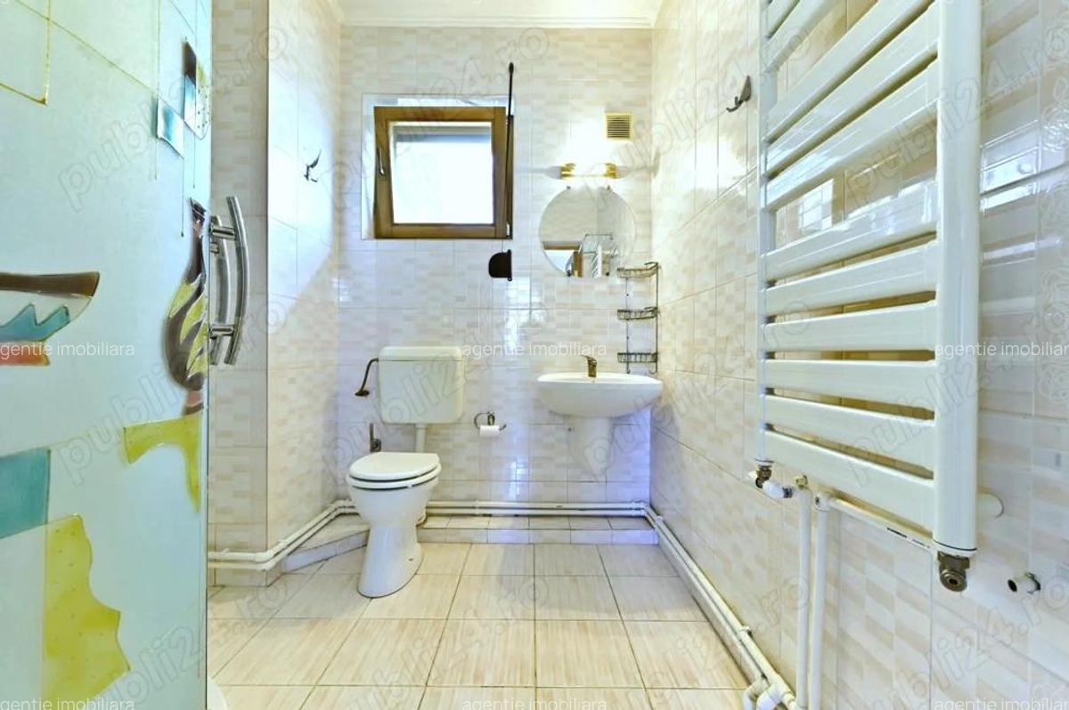 Vanzare vila 6 camere 264mp + garaj + garsoniera separata + 1490mp Centru Snagov Ilfov Nufarului 50A - 2