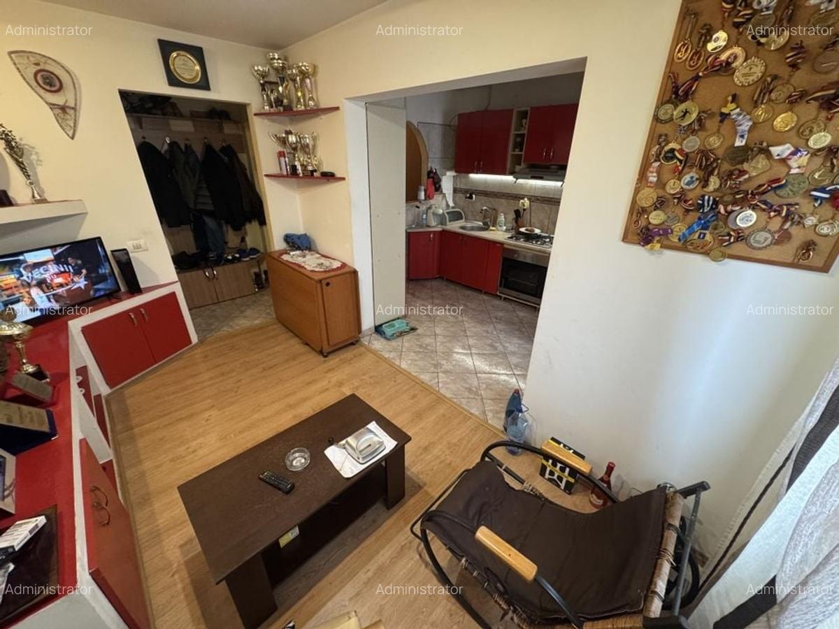 Apartament 4 camere zona Tomis Nord - Oxford - 3