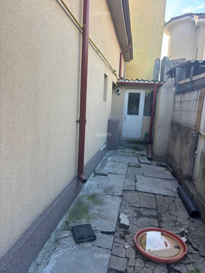 Casa 3 camere - Amzacea - 130.000 euro (Cod E11) - 6 Casa 3 camere - Amzacea - 130.000 euro (Cod E11) - 6
