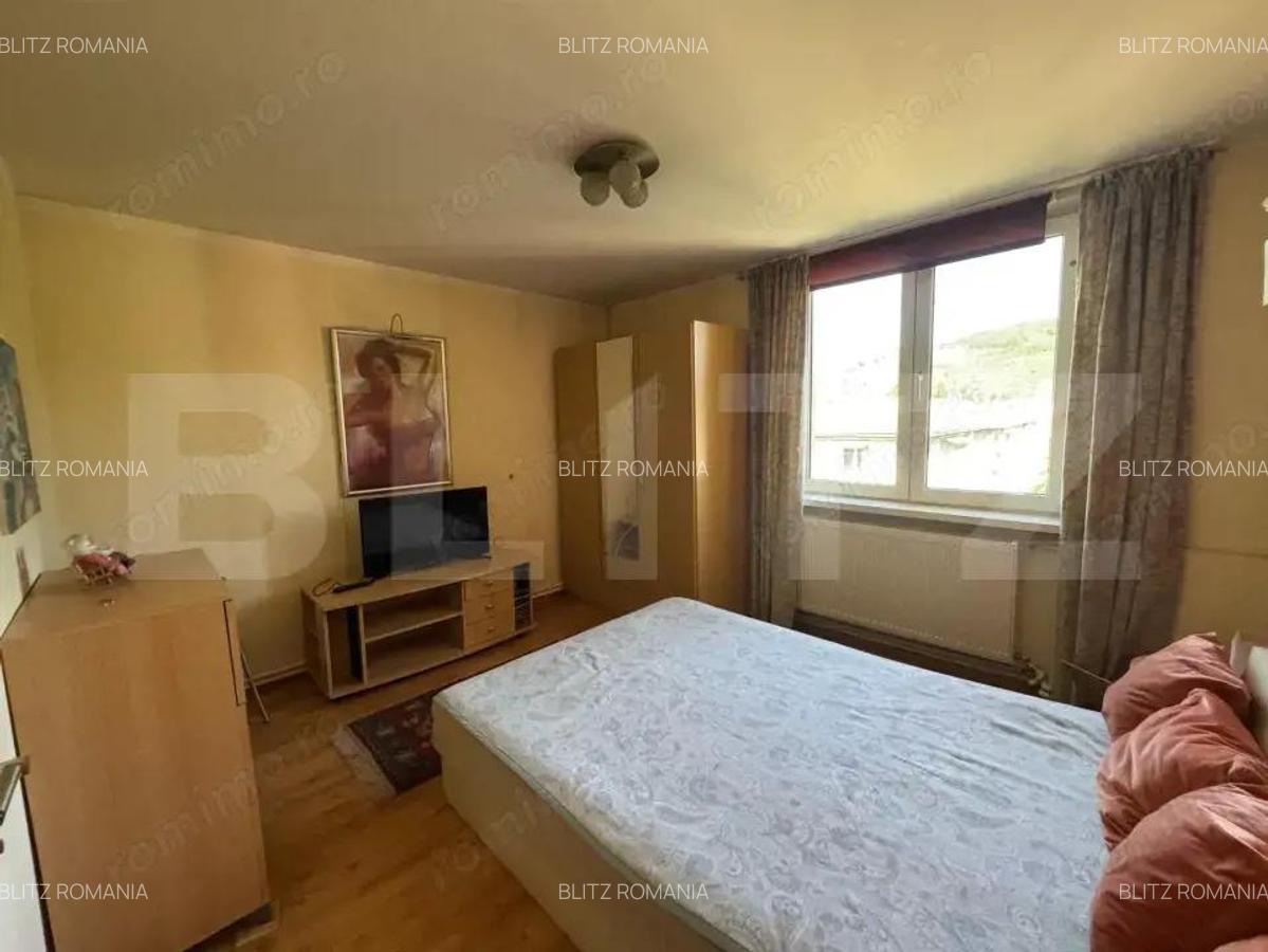 Apartament cu 2 camere, 46,33 mp, zona Brad - 6
