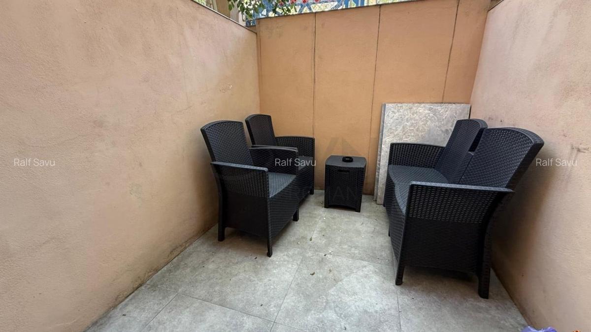Apartament cu 3 camere circular în Universitate - 8