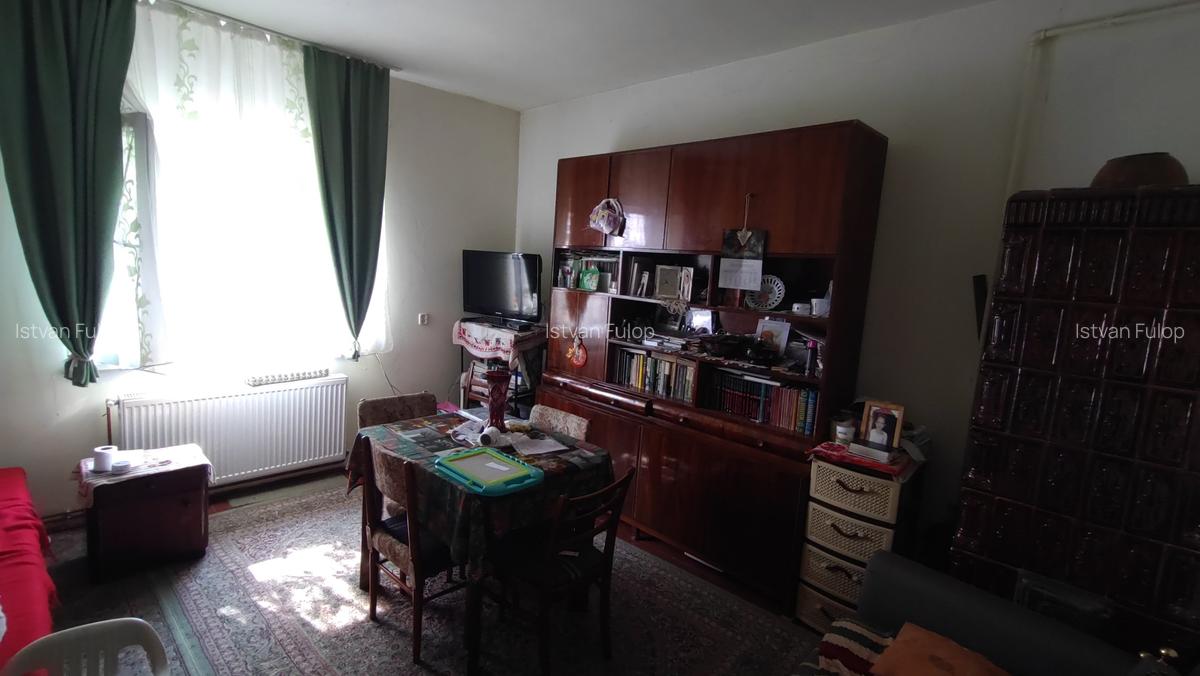 Vand casa cu 3 camere in cartierul Dambul Rotund - 6
