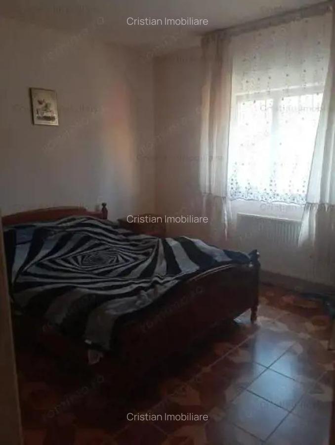 Casa Mare 312mp construiti, 5 camere- Radu Negru- Buzaului teren 500mp - 11