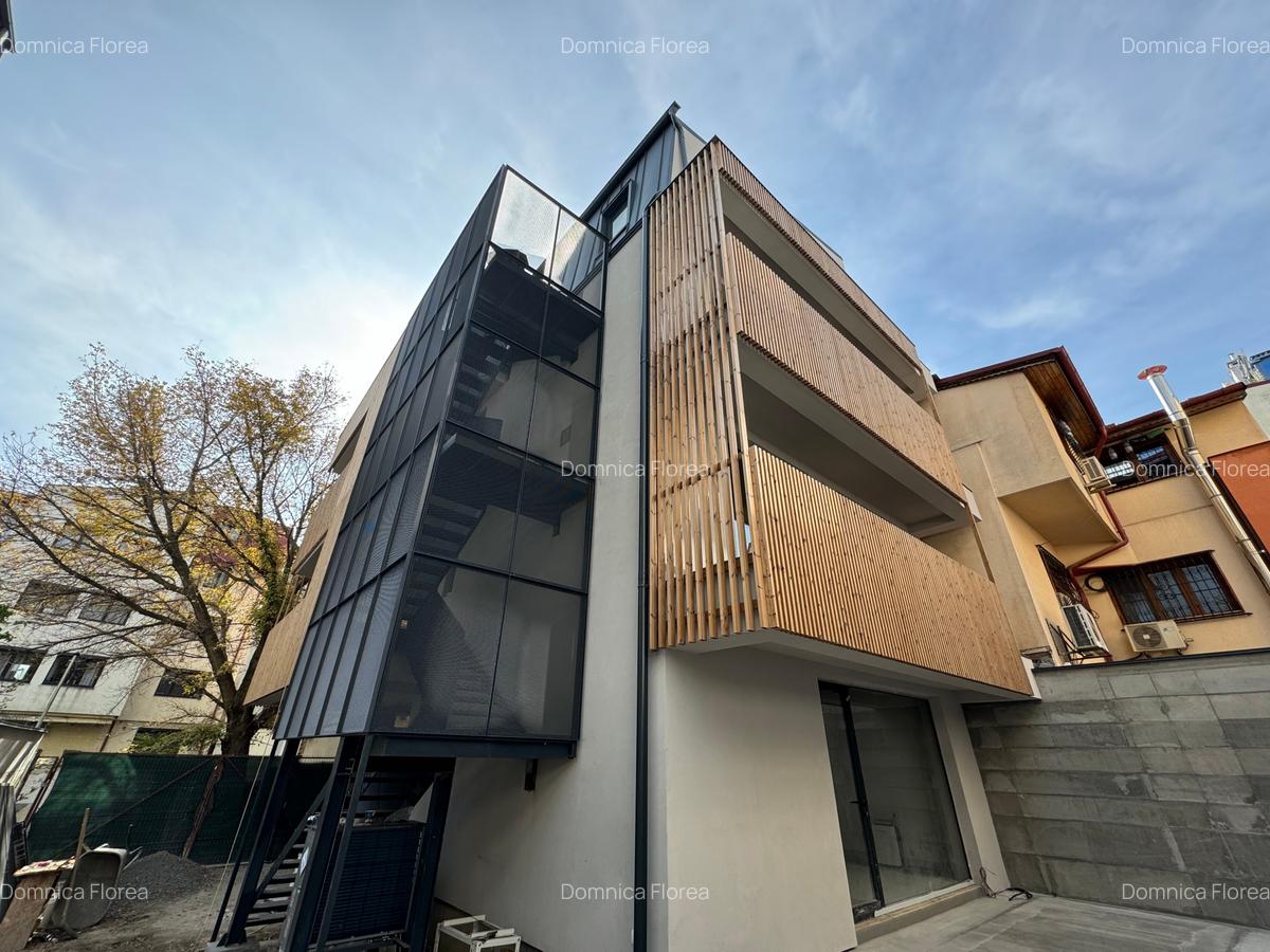 Apartament cu 3 camere semidecomandat în Dorobanți - 3