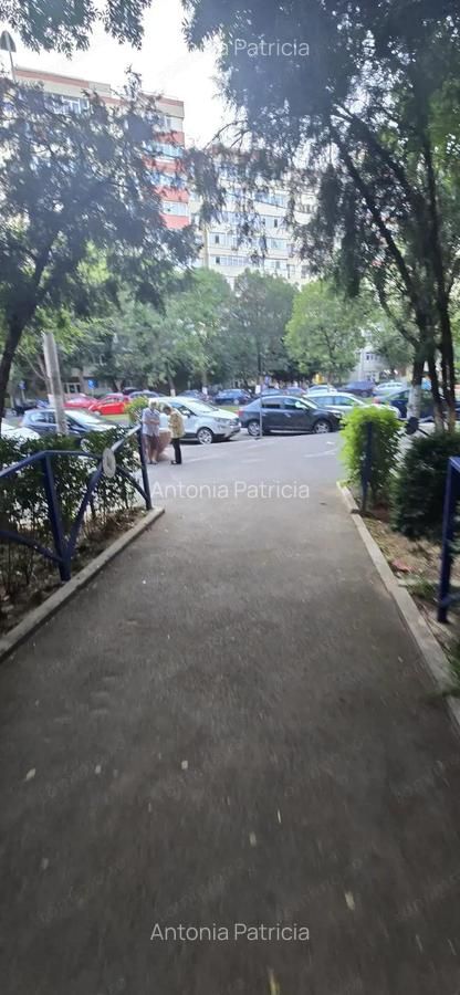 Garsoniera Alexandru Obregia /Piata Sudului - 6