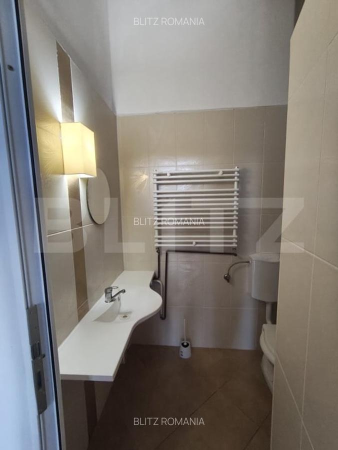 Apartament renovat complet situat in zona ultracentrala in cladire istorica - 16