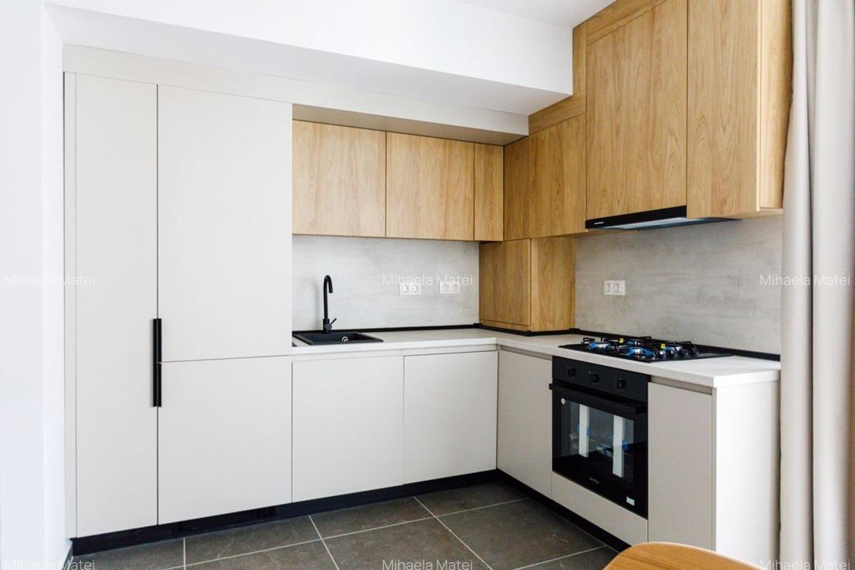 Apartament cu 3 camere decomandat în Lipovei - 9