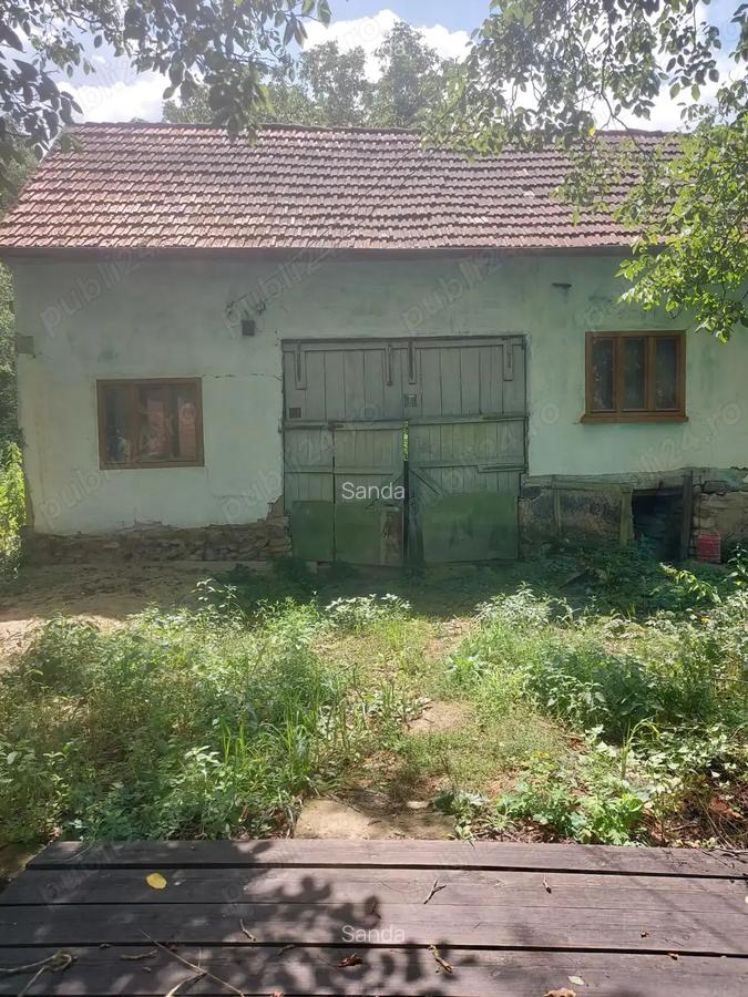 Vand casa cu gradina - 1