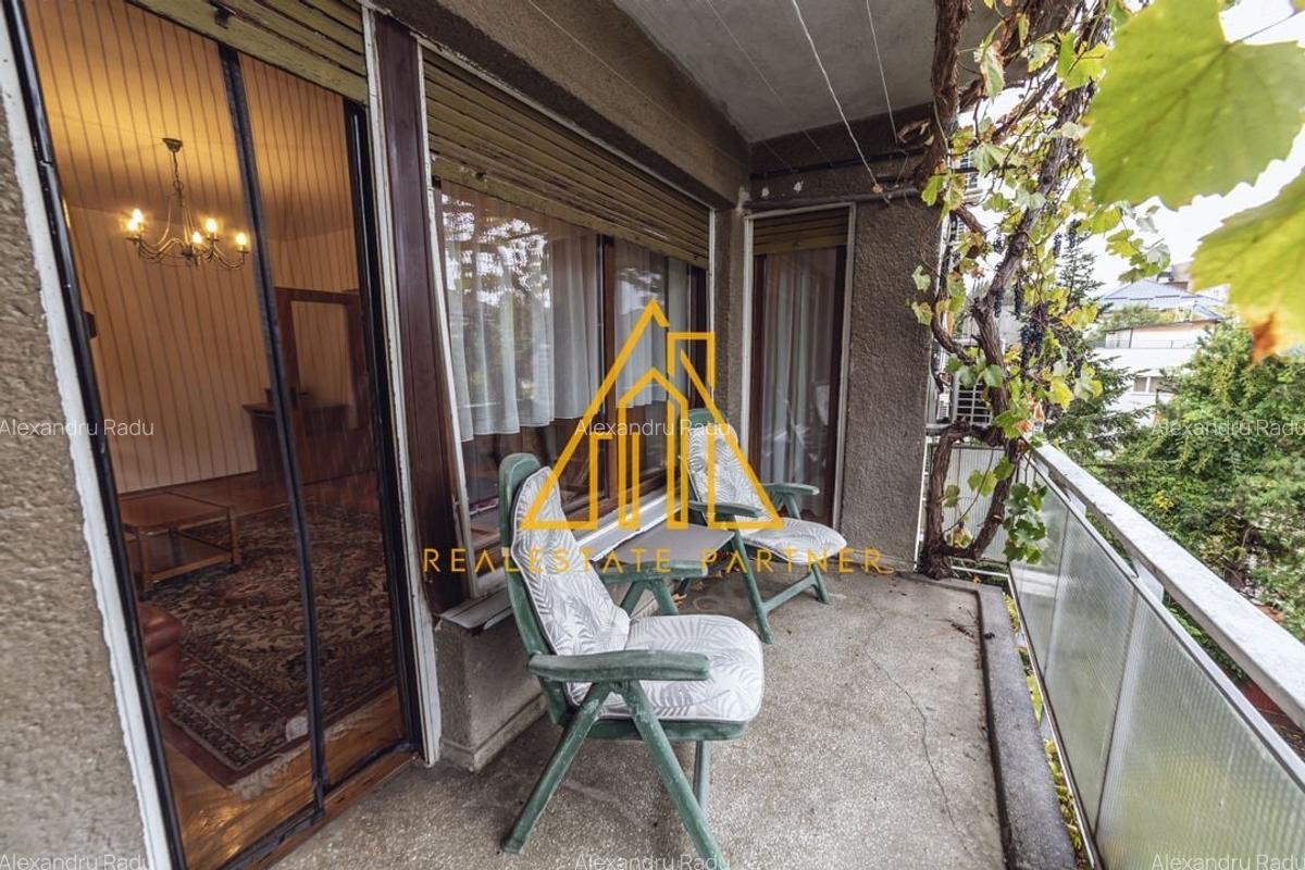 Vânzare apartament 4 camere decomandat - zona Vatra Luminoasă - 1