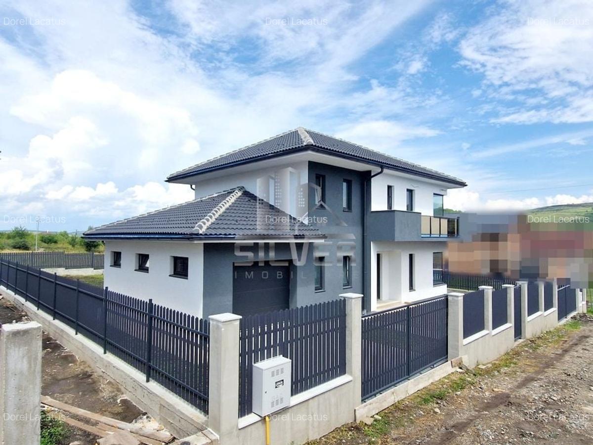 Casa individuala cu teren de 693 mp/CF. - 1