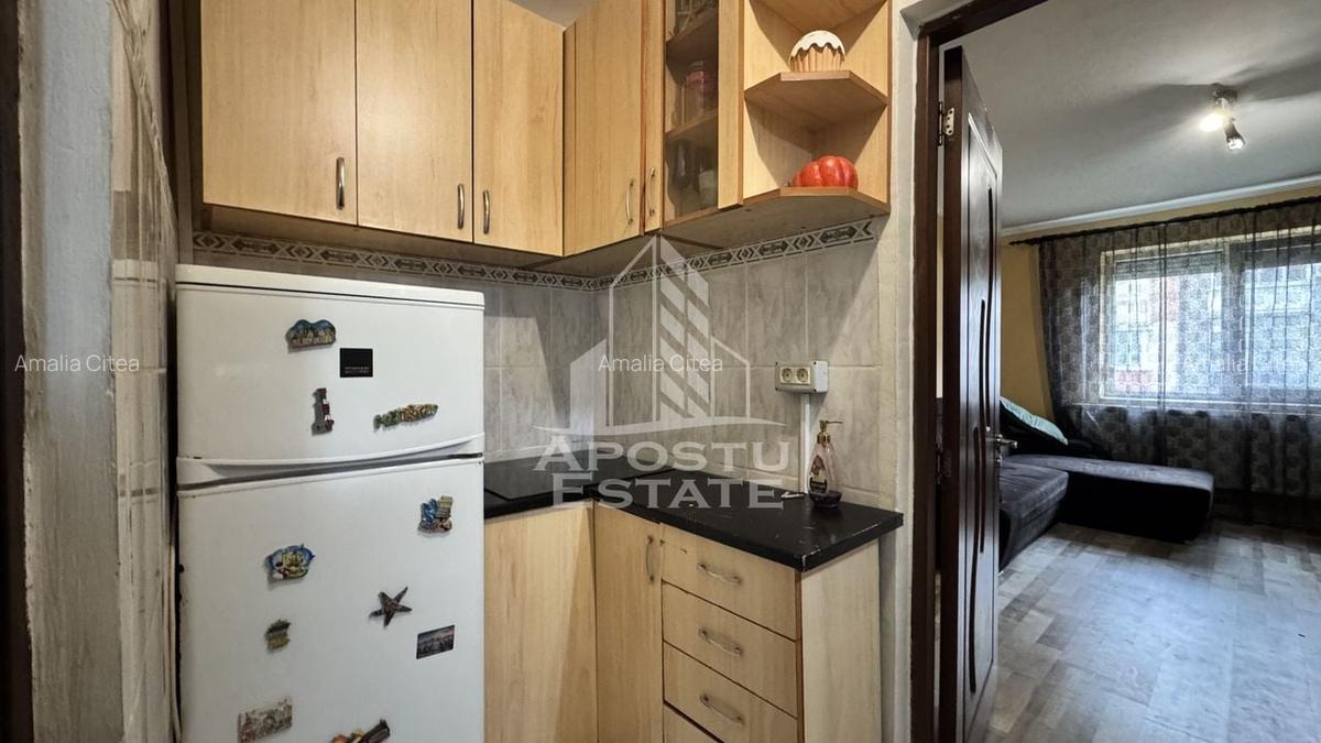 Garsoniera , et.1 , zona Blascovici - 4