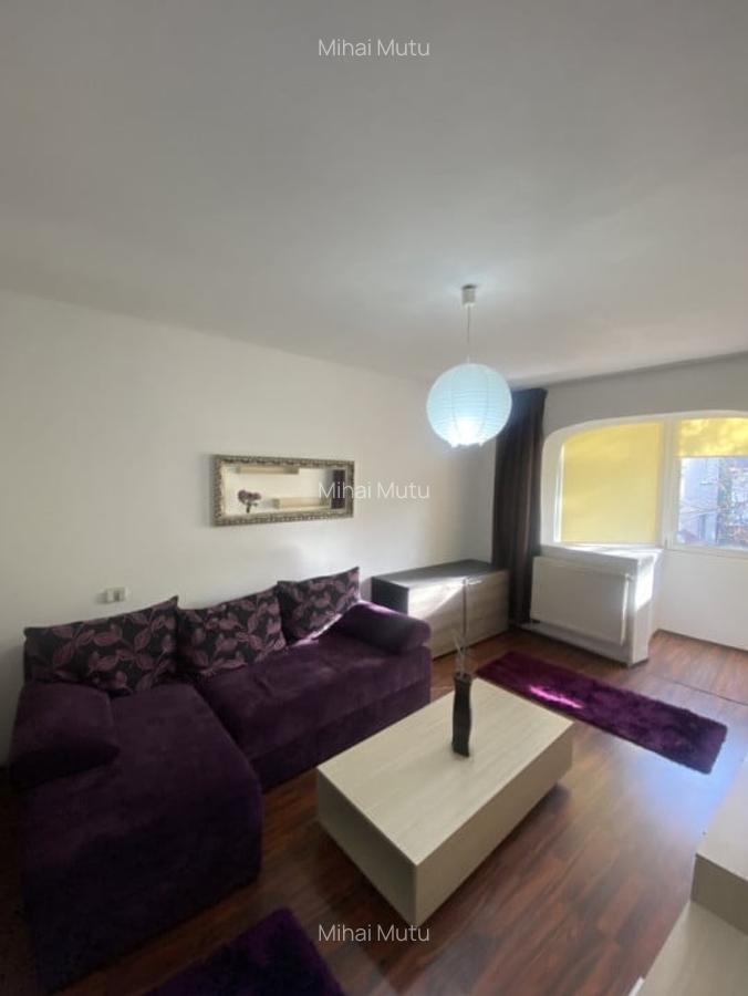 Vanzare apartament 3 camere Etaj 1 Tractorul Brasov - 11