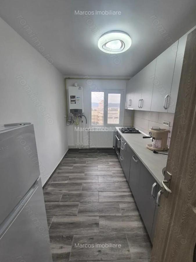 Inchiriez apartament 3 camere langa Muzeu - 11