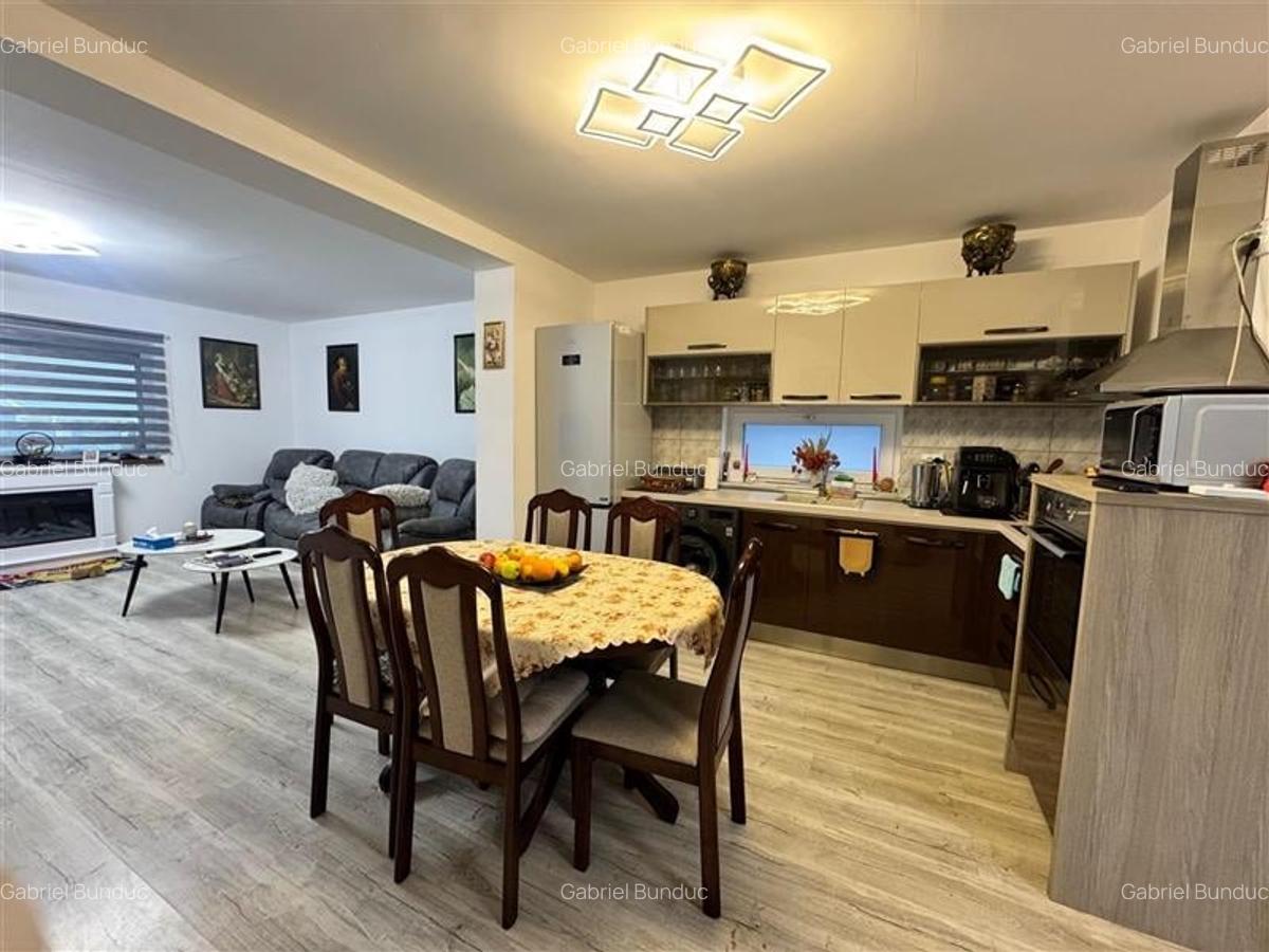 Casa tip duplex, Tarlungeni - 3 Casa tip duplex, Tarlungeni - 3