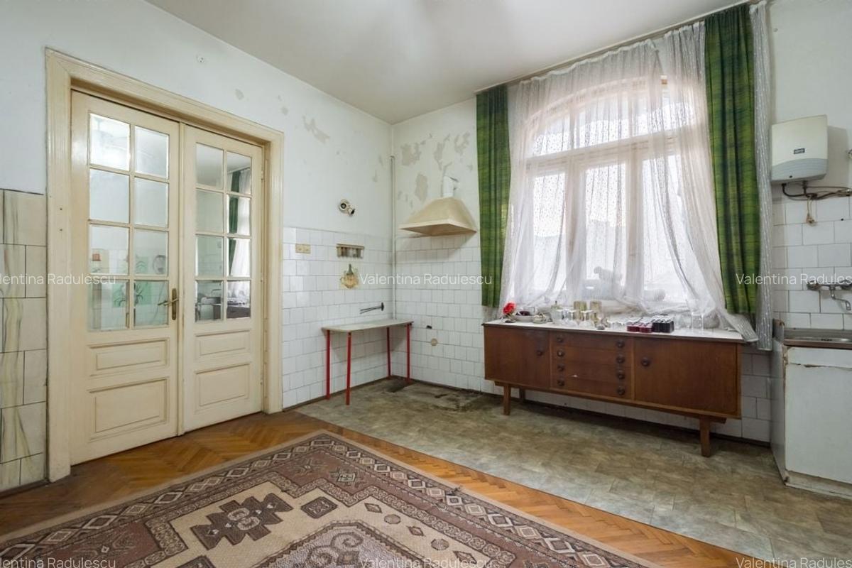 COMISION 0% - Vila interbelica, curte libera 362mp Cismigiu - Piata Victoriei - 28