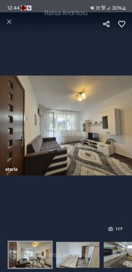 Vand apartament zona centrala etaj 2 - 5